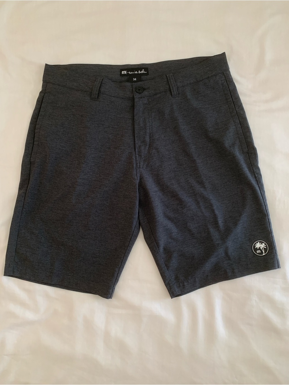 EUC TravisMathew Hybrid Performance Golf Shorts Grey Style 1MW205 Men's Size 34